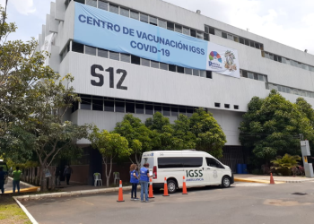 Ministerio de Salud habilitará nuevamente aplicación de vacuna sin previa cita, debido a poca afluencia en Centros de Vacunación
