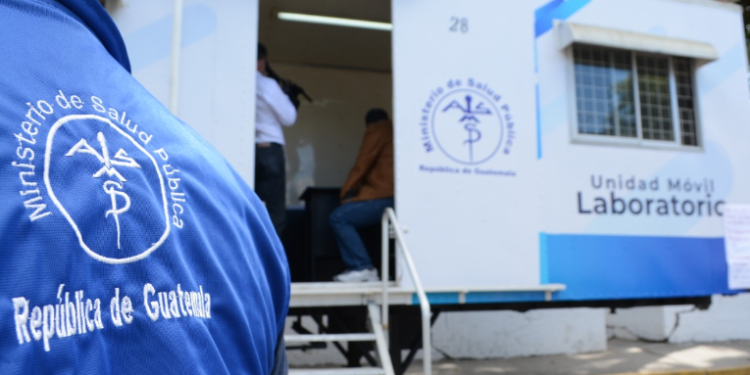 Ministerio de Salud habilito una ventanilla especial donde se recibirán y agilizaran los expedientes para autoridades permisos a medicamentos.