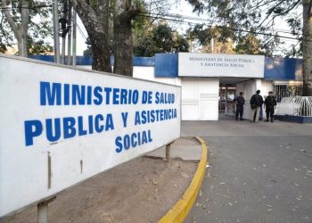 Ministerio de Salud reconoce problemas en la extensión de licencias para manejo de medicamentos