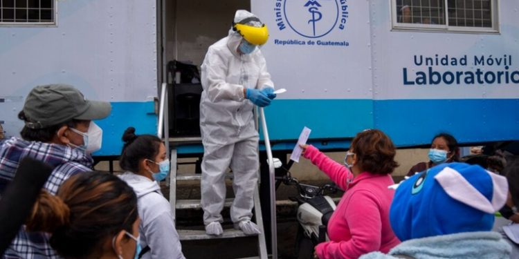 Ministerio de Salud reporta más de 2 mil contagios de Covid-19