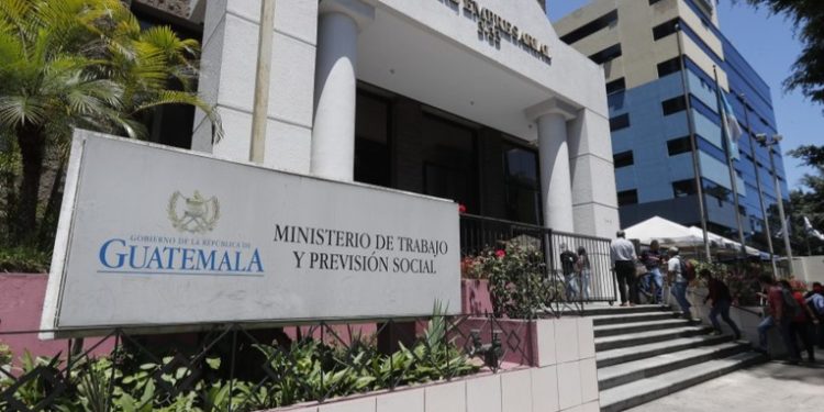 Ministerio de Trabajo busca combatir el trabajo infantil