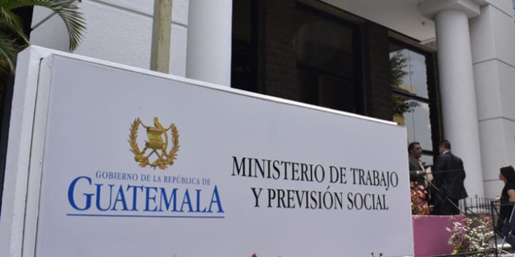 Ministerio de trabajo busca empresas para que contraten a personas con discapacidad