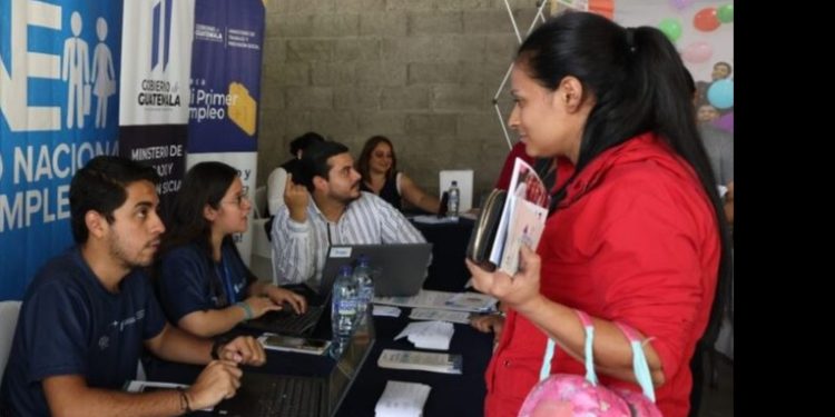 Ministerio de trabajo inicia hoy una feria del empleo en varios departamentos