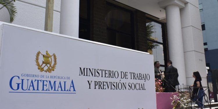 Ministerio de Trabajo recibe 175 denuncias por impago del Bono 14
