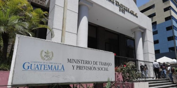 Ministerio de Trabajo reporta más de mil denuncias por fraudes en programas laborales
