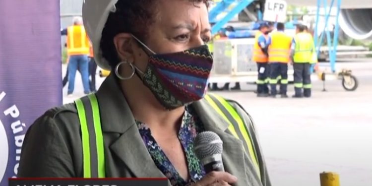 Ministra de Salud a favor de no cerrar el país