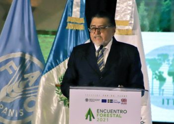 Ministro de Agricultura denuncia uso indebido de su nombre en venta de plazas