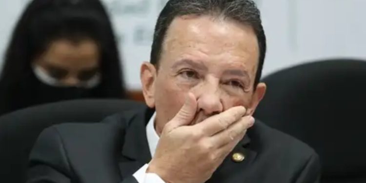 Ministro de Finanzas afirma que ya no hay saldos de caja para mas subsidios