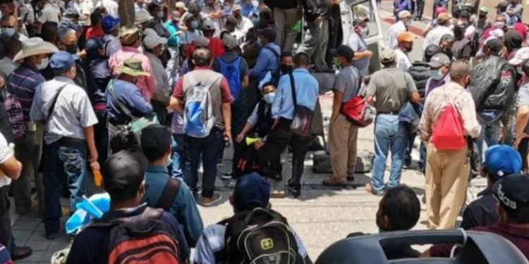 Ministro de finanzas informa a veteranos militares sobre fondos Limitados: Pago Solo para Mayo