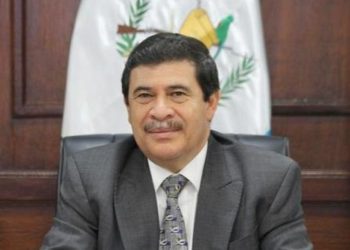 Ministro de Finanzas y Comisión de transición del presidente electo se reúnen para evaluar situación financiera