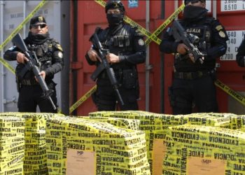 Ministro de Gobernación destaca incautación de 10 toneladas de cocaína como éxito en lucha contra el crimen