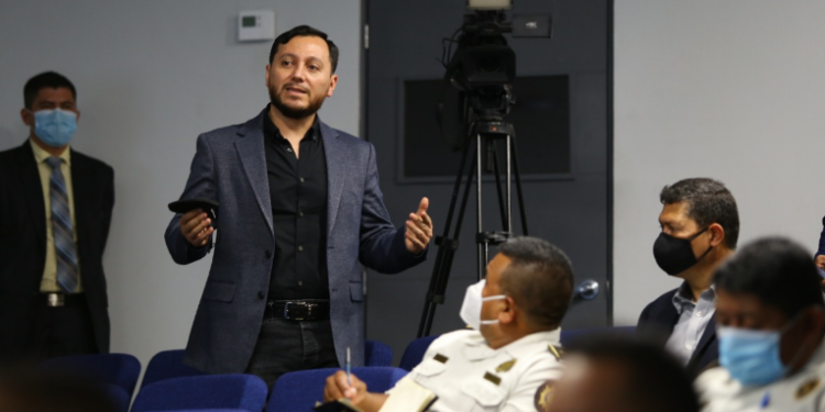 Ministro de Gobernación indicó a mandos de la PNC cómo actuar ante manifestaciones