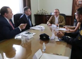 Ministro de Gobernación se reúne con representantes de Estados Unidos para fortalecer la cooperación en seguridad