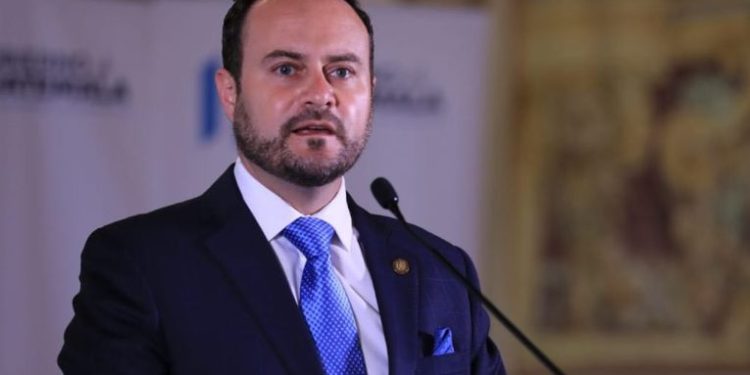 Ministro de Relaciones Exteriores Pedro Brolo dejará el cargo a partir de este 01 de febrero