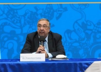 Ministro de Salud advierte sobre incremento de suicidios en pacientes jóvenes afectados por COVID-19