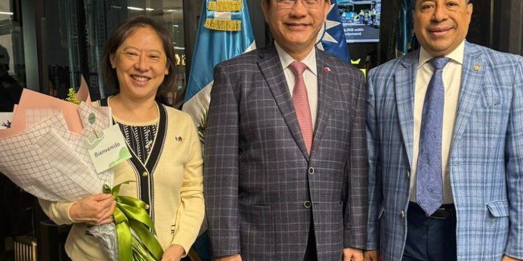 Ministro taiwanés llega a Guatemala para fortalecer cooperación diplomática en la región