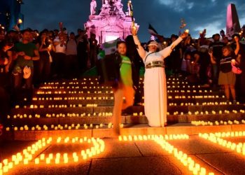 Ministros de Suprema Corte de México se unen a protesta