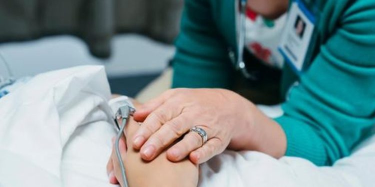 Misterioso brote de enfermedad hepática en niños se extiende en Europa y Estados Unidos