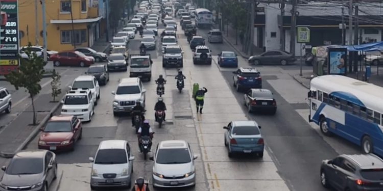 Modifican rutas de Transmetro y TuBus por trabajos de asfalto en José Milla y Calle Martí