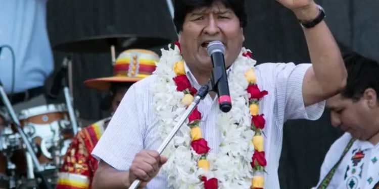 Morales dice que será candidato a las buenas o a las malas