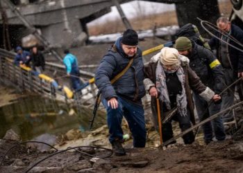 Moscú admite muerte de 498 soldados rusos, según Kiev van 5.840