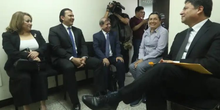 MP apela medidas sustitutivas otorgadas a cuatro magistrados del TSE