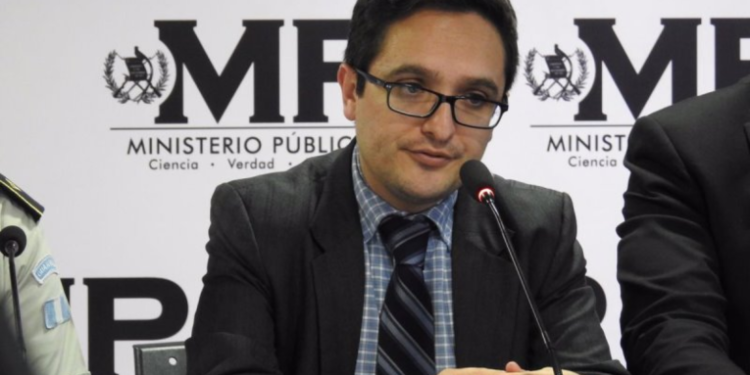 MP rescinde contrato de fiscal especial recién designada para investigar denuncias en contra de la FECI