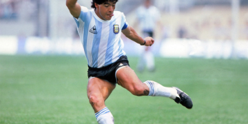 Muere a los 60 años Diego Armando Maradona