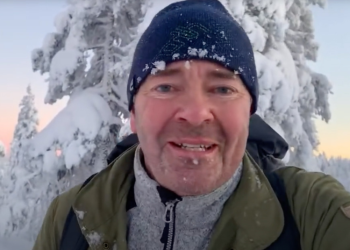 Muere el popular 'youtuber' noruego Tor Eckhoff tras caer a un lago congelado mientras filmaba un video