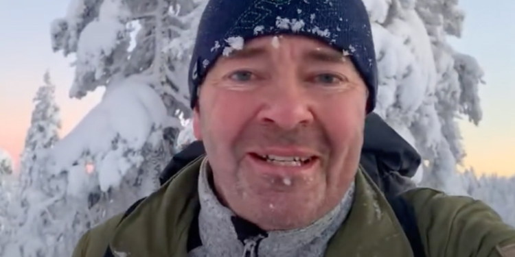 Muere el popular 'youtuber' noruego Tor Eckhoff tras caer a un lago congelado mientras filmaba un video