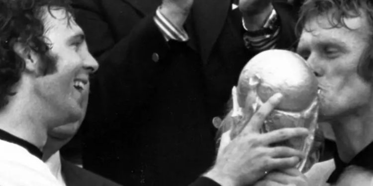 Muere Franz Beckenbauer, leyenda del fútbol alemán