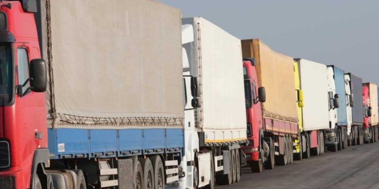 Mueren 18 migrantes asfixiados en un camión abandonado