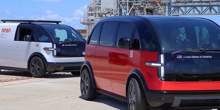 Muestran las primeras imágenes de los vehí­culos eléctricos que usará la NASA para su próxima misión lunar