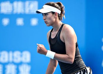 Muguruza ya en las semifinales de Dubái luego de derrotar a Sabalenka