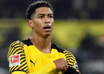 Multan a Jude Bellingham por sugerir amaño en el Dortmund-Bayern