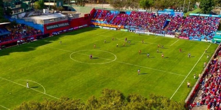 Municipal agotó todas las entradas para el Clásico 327