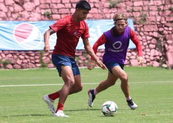 Municipal realiza penúltimo entreno previo a su gira en Estados Unidos