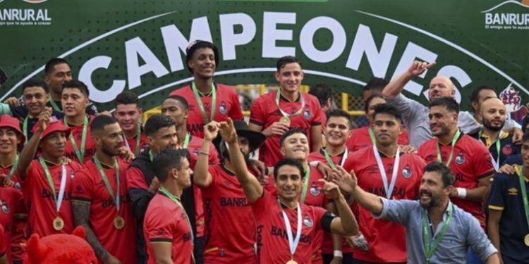 Municipal se corona campeón del Clausura 2024, igualando récord de títulos con Comunicaciones