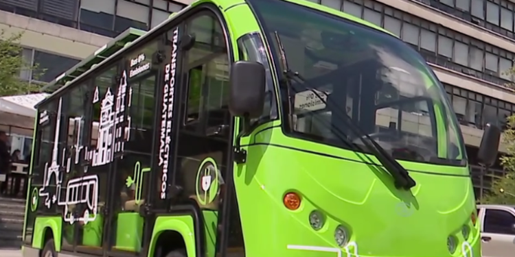 Municipalidad capitalina pondrá en circulación buses eléctricos este jueves