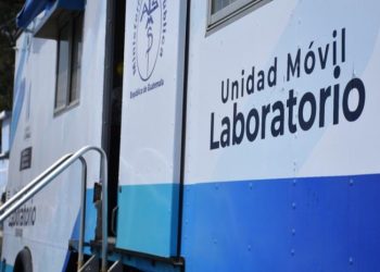 Municipalidad de la capital implementa laboratorios móviles de hisopados para frenar el aumento de casos de Covid-19.
