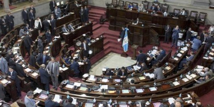 Municipalidades piden agilizar reformas a la ley de compras y contrataciones