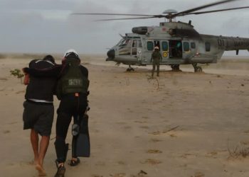 Náufragos son rescatados en el rí­o Amazonas gracias a una nota enviada en una botella