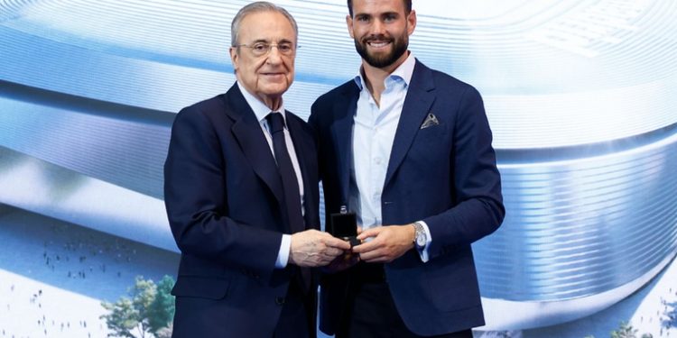 Nacho Fernández se despide emocionado del Madrid: 'Este club lo es todo para mí'