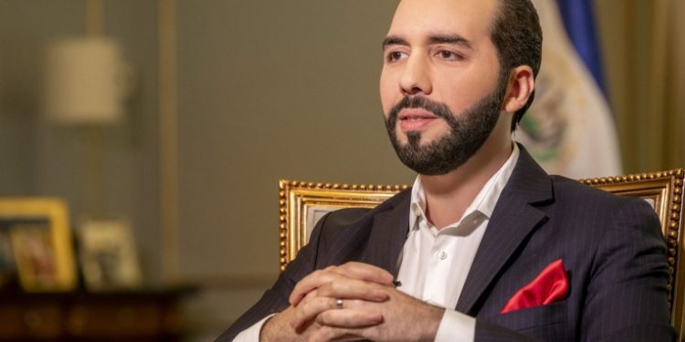 Nayib Bukele pide al Congreso aprobar ley de agentes extranjeros