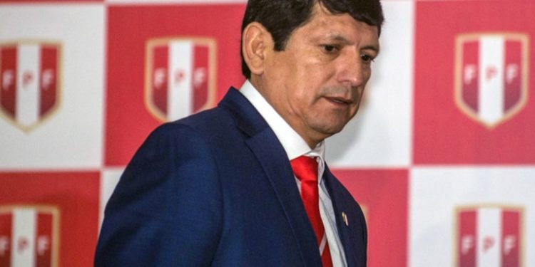 Netflix y restaurantes de lujo: revelan en Perú cómo se usa el dinero de la Federación de Fútbol