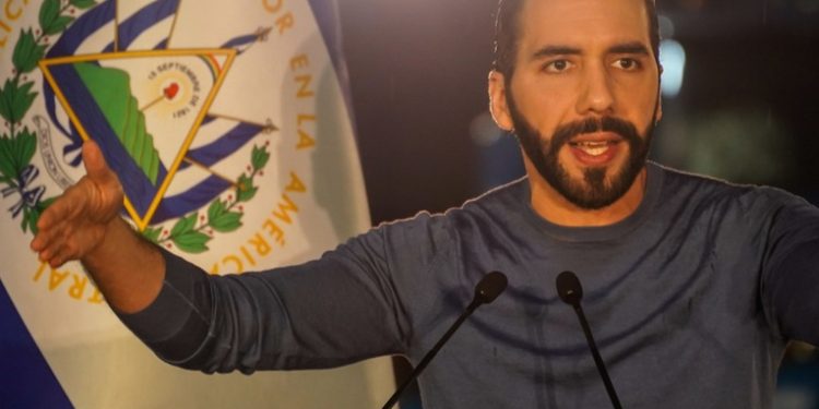 No es soplar y hacer botellas: Bukele sobre la crisis de seguridad en Ecuador