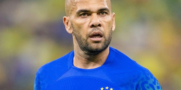 No paró de llorar: Revelan el contenido de las cámaras que grabaron a Dani Alves y su víctima