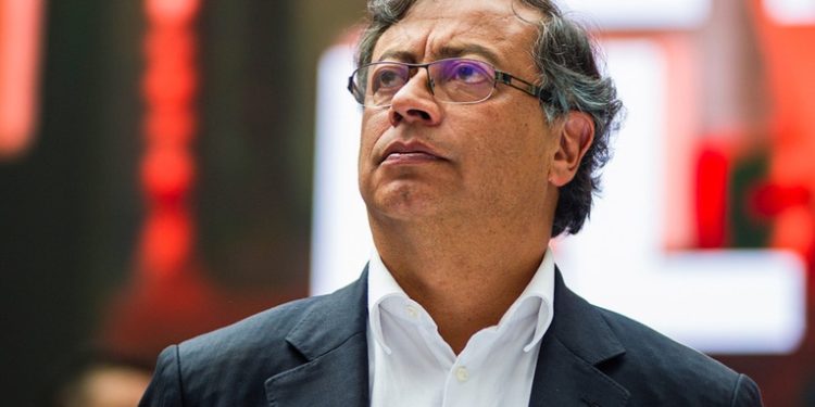 Nominan a Gustavo Petro al premio Nobel de la Paz