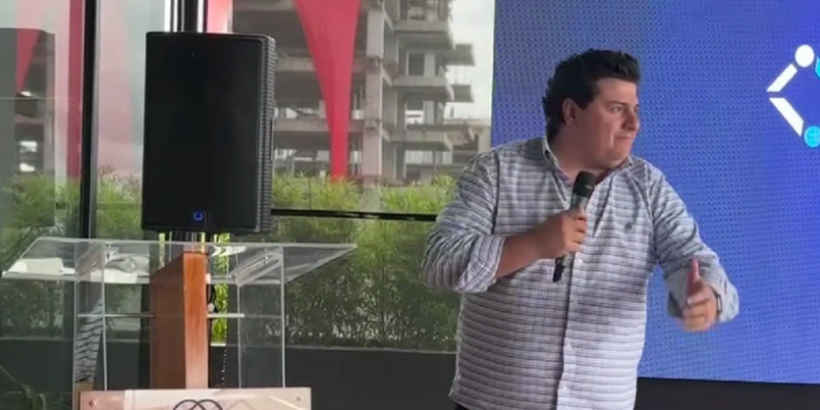 Nueva Aplicación Facilita la Emisión de Facturas Electrónicas para Pequeños Contribuyentes