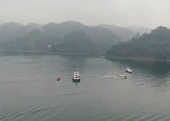 Nueve muertos en naufragio de barcos con turistas en China